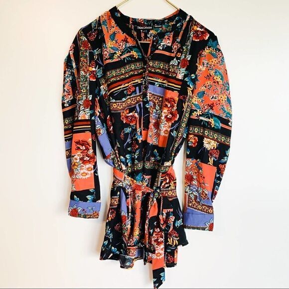 Tolani Collection Tie Front Tunic Long Sleeve - Picture 2 of 7